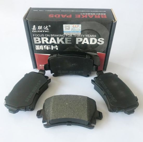 OEM Car Accessories Hot Selling Auto Brake Pads for Audi Skoda VW (D1108 /1K0698451) Ceramic and Semi-Metal Material