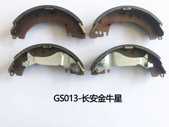 OEM Car Accessories Hot Selling Auto Brake Shoes for Changan Ceramic and Semi-Metal Material
