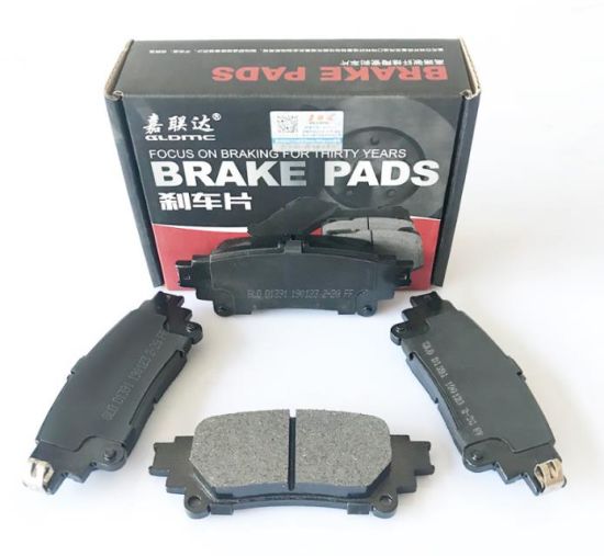 OEM Car Accessories Hot Selling Auto Brake Pads for Lexus Rx (D1391 /0446630300) Ceramic and Semi-Metal Material