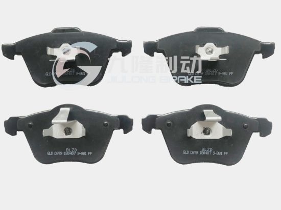 Ceramic High Quality Auto Brake Pads for Volvo (D979/2 742 856) Auto Parts ISO9001